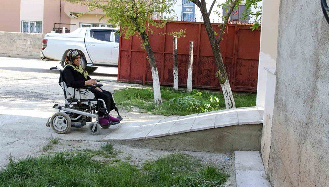 Van Büyükşehir Belediyesinden engelli vatandaşın hayatına sevgi dolu dokunuş