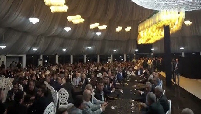 Van'daki aşiret düğünü Sırrı Süreyya Önder'in vefatı nedeniyle çalgısız, müziksiz yapıldı