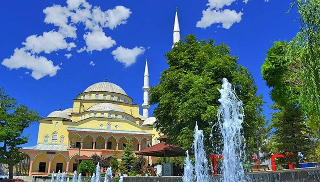 Van Hz. Ömer Camisi yıkılıyor: Cami ne zaman ibadete kapatılacak?