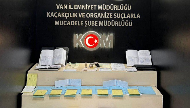 Van'da 19 emekliyi dolandıran 9 şüpheli yakalandı