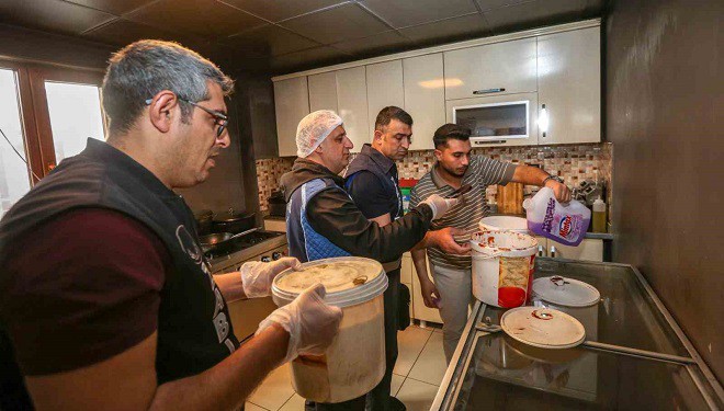 Van Büyükşehir Belediyesi zabıtasından kafelere denetim