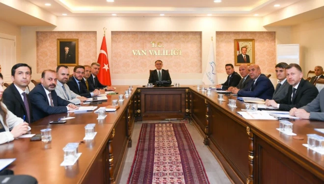 Van’daki yatırımlar Vali Balcı başkanlığında masaya yatırıldı!