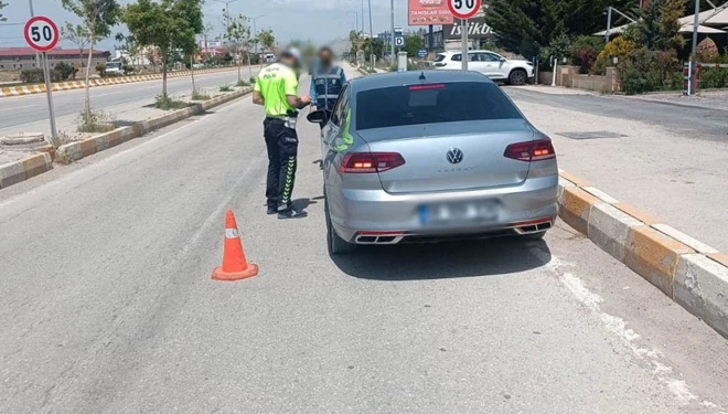 Van'da 35 araç trafikten men edildi