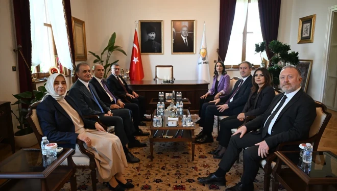 DEM Parti heyeti, AK Parti'yi ziyaret etti