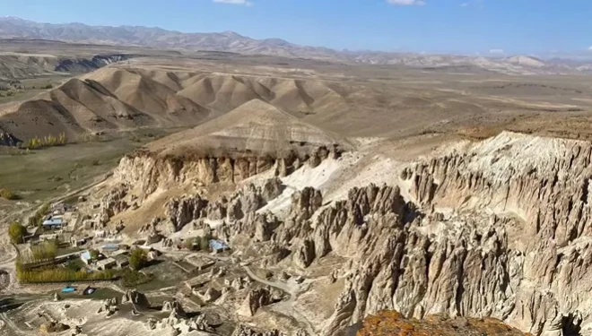 Van'ın Gizli Kalmış Güzelliği Peri Bacaları: Kofiraz