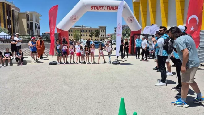 Van’da duatlon bölge yarışmaları yapıldı