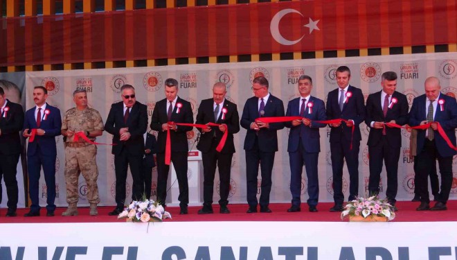 Van’da "İşyurtları Ürün ve El Sanatları Fuarı" kapılarını açtı