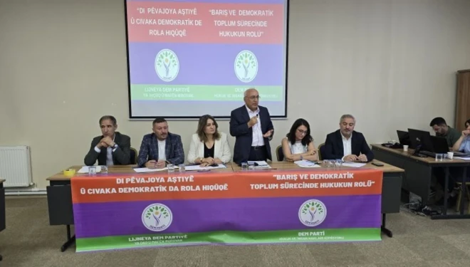 DEM Parti baro başkanlarıyla Van'da bir araya geldi