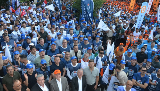 Kamu işçileri sesini duyurmak istiyor: “Biz Emekçiyiz! Biz işçiyiz! Biz Köle değiliz!”