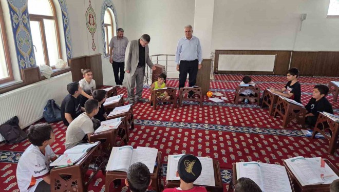 İpekyolu Müftüsü Tavlaşoğlu’dan Kur’an kurslarına ziyareti