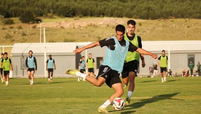 Van Spor Süper Lig ekibiyle oynayacak