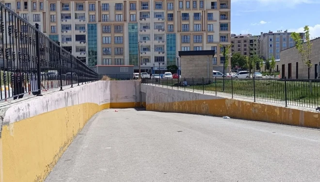 Van Beşyol’daki kapalı otopark neden açılmıyor