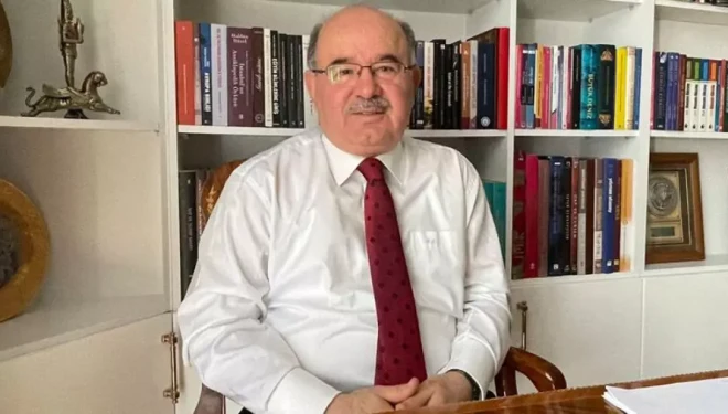 Hüseyin Çelik: Eleştiri, nezaketle yapıldığında küçültmez, bilakis zenginleştirir