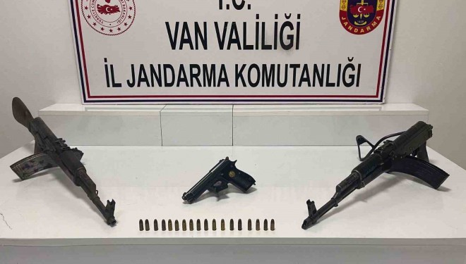 Van’da silah kaçakçılarına