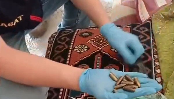 Van’da silah ve mühimmat
