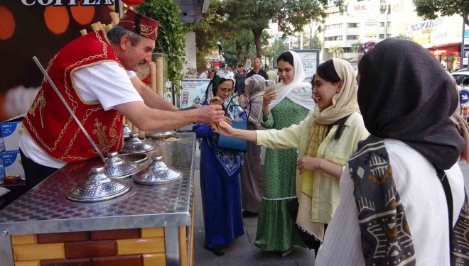 İranlı turistler Van esnafının