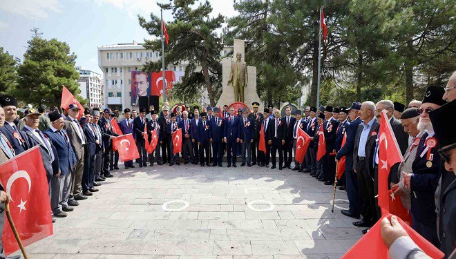 Van’da Gaziler Günü kutlandı