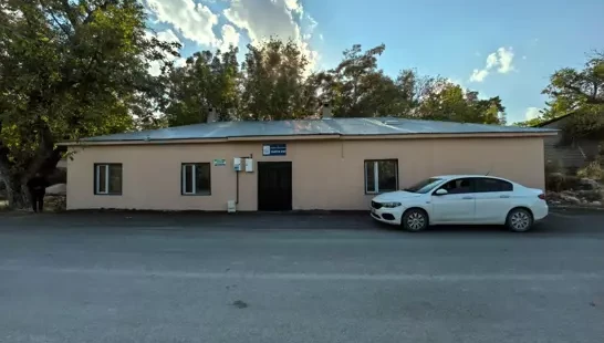 Edremit'teki taziye evleri, belediye ve mahalleli işbirliğiyle yenileniyor