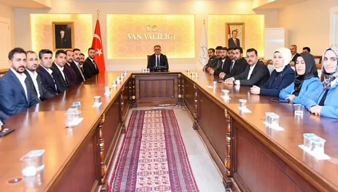 Vali Balcı, TÜGVA heyetini kabul etti