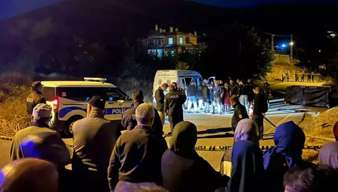 Evlerinin önünde silahlı saldırıya uğrayan karı-koca öldü
