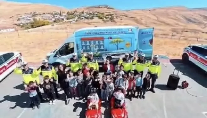 Van’da öğrencilere uygulamalı trafik eğitimi