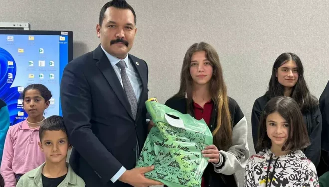 Muradiye’de "Kitap Okuma Yarışması" ödül töreni