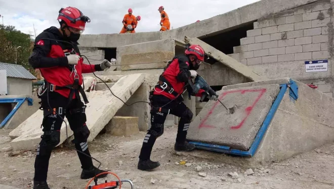 Van’da gerçeği aratmayan tatbikat