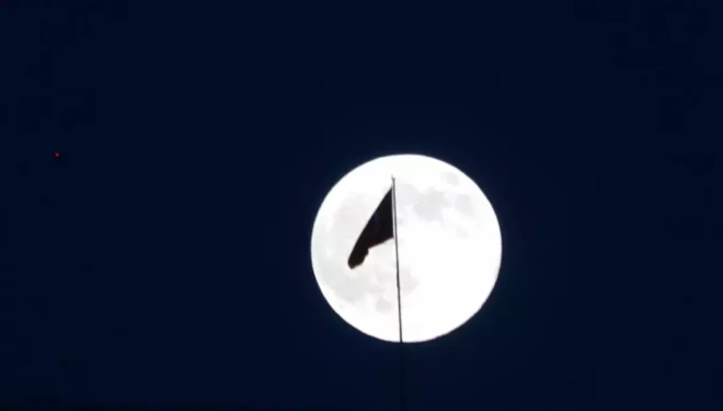 Süper Ay göz kamaştırdı