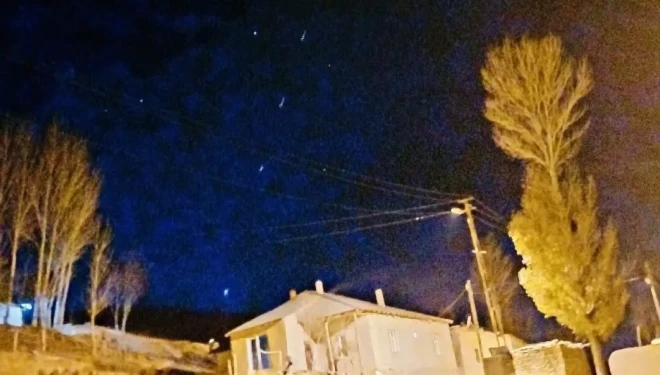 Van’ın üç ilçesinde Starlink kuyruğu görüldü