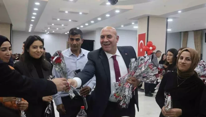 Van’da Öğretmenler Günü için özel program