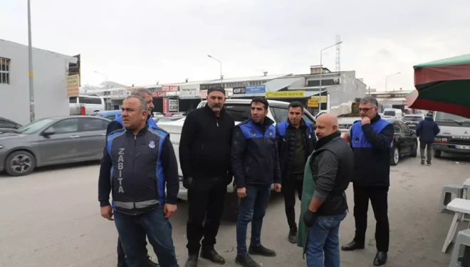 Tuşba’da Seyyar Satıcılara Denetim