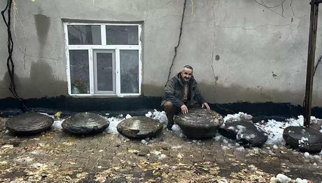 Hakkari'de bulunan "UFO" ya benzeyen taşlar Van Müzesi'ne taşınacak!