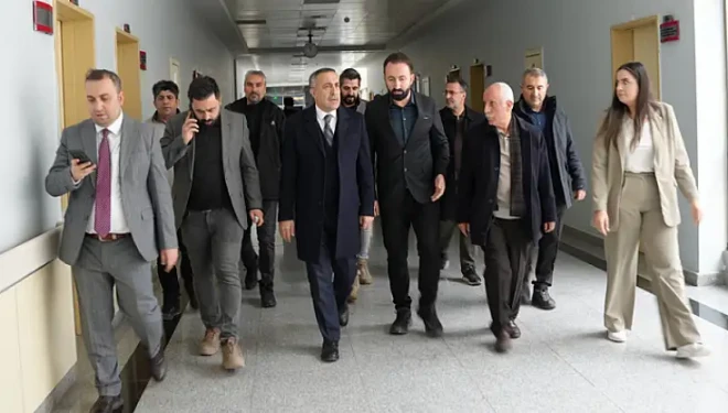 AK Parti Van Teşkilatı'ndan Bölge Hastanesi'ne ziyaret