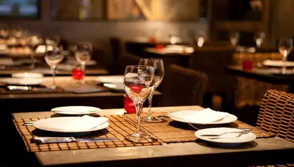 Restoranlarda servis ücreti kaldırılıyor!