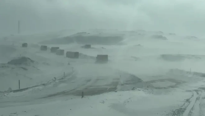 Van Ağrı arasındaki "Tendürek Geçidi" ulaşıma kapandı
