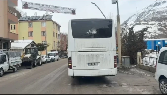 Çatak Belediyesi kullanmadığı otobüsü satışa çıkarttı