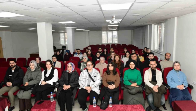 Çatak’ta ‘Motivasyon ve Mesleki Rehberlik’ toplantısı