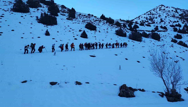 Van’da beyaz örtü altında tarihe yolculuk