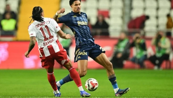 Fenerbahçe zirve yolunda yara aldı