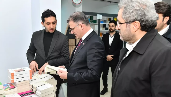 Van’da 5,5 milyon kitap öğrencilerle buluştu