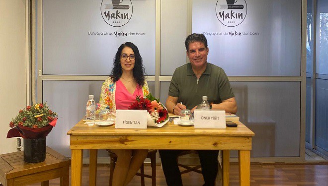 İzmir’de Edebiyat Dolu Gün: Figen Tan ve Öner Yiğit’ten Okurlarla Sıcak Buluşma….