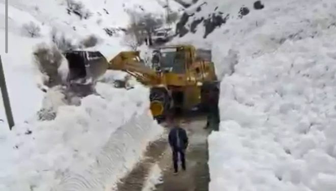 Bahçesaray, Çatbayır Mahallesi