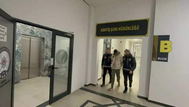 İçinde altın bulunan çelik kasayı çaldı: Evinde yakalandı