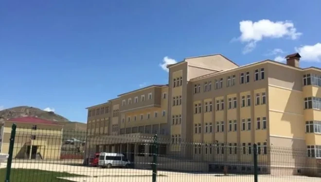 Van'da bir öğrenci dördüncü kattan düştü, eğitime ara verildi