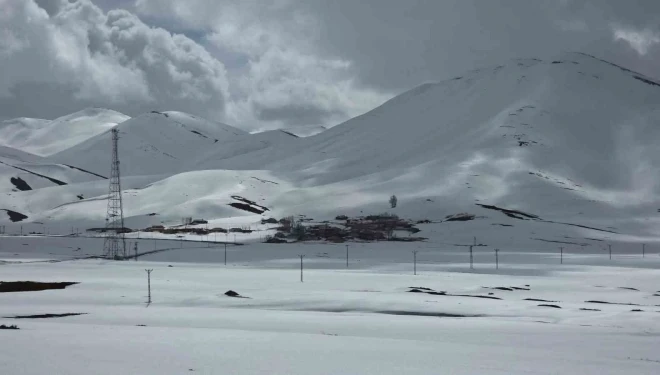 Van’da iki mevsim bir arada