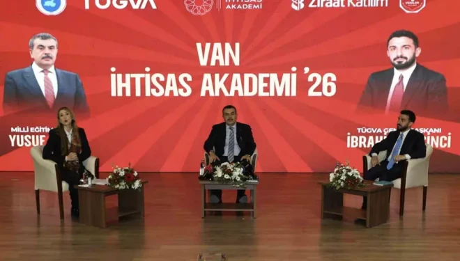 Bakan Tekin, Van'da konuştu