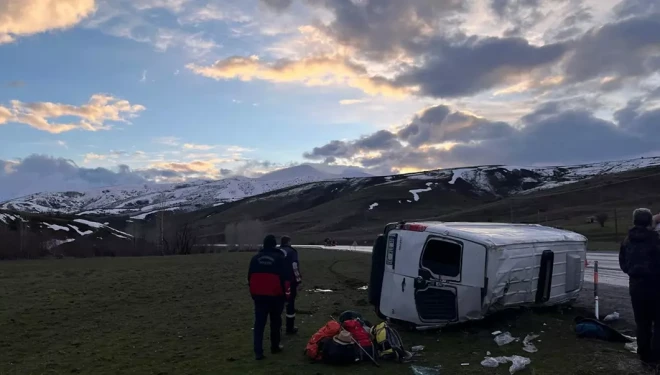 Van’da trafik kazası: 11 yaralı