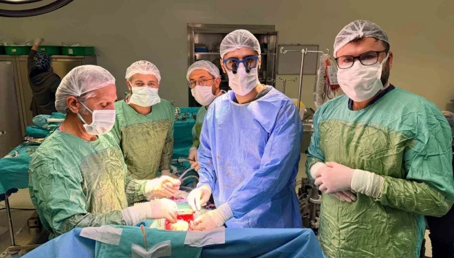 Van’da 25 dakika kalbi duran hasta bypass ameliyatıyla kurtarıldı