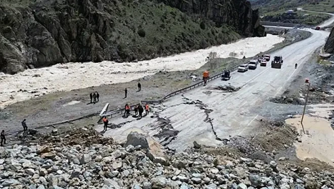 Hakkari-Van kara yolu