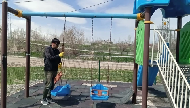 Edremit Belediyesi Kırsal Mahallelerde Çalışmalarını Sürdürüyor